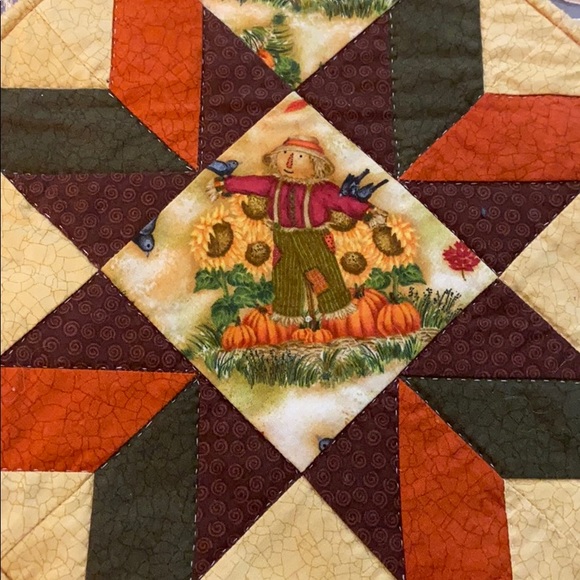 Reversible handmade fall harvest table runner. - Picture 4 of 8